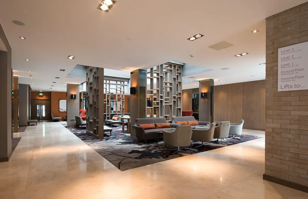 Clayton Hotel Chiswick-1
